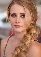 Алена Савостикова