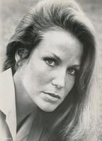 Александра Стюарт