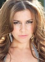 Имоджен Томас