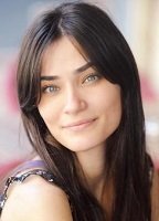 Саадет Аксой