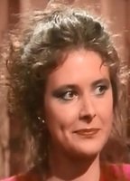 Тейси Кнейл