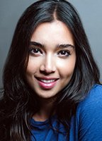 Адриана Сантос