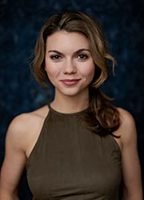 Аманда Дела Круз