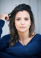 Аника Леманн