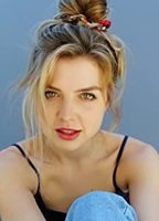 Анна Грейс Барлоу