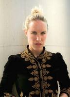 Анника Майер