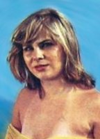 Айфер Озкан