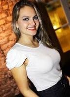 Камилла Де Леон