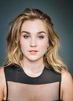 Карли Фосетт