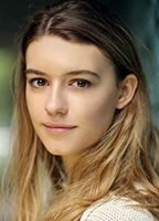 Дейзи Эдгар-джонс