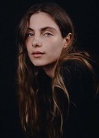 Дара Томброфф