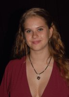 Элизабет Казановас