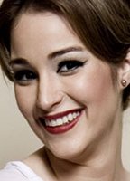 Эстефания Флорес