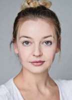 Исси Стюарт