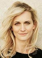 Джоанн Такер