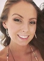 Лорен Йован