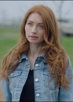 Леа Жирар Надо