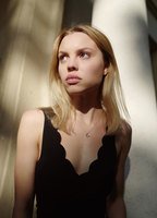 Леа Зои Восс