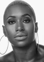 Лиана Льюис