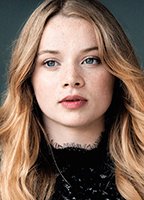 Луна Ведлер