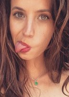 Манон Фовель