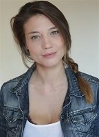 Манон Элезар