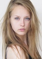 Мерилин Перли