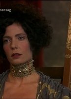 Моника Мандл