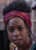 Пиппа Беннетт-уорнер