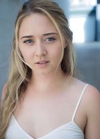 Шуйлер Куинн