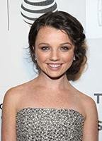 Стефания Лави Оуэн