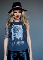 Стефани Обри