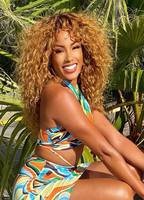 Сюзетт Джеймс