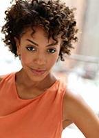 Зора Говард