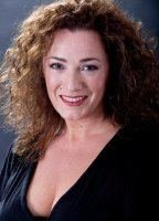 Аналия Иварс