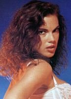 Элисон Вудворд