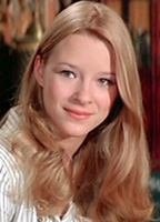 Энн Захариас