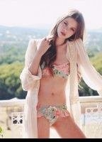 Хлоя Уортингтон