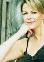 Клаудия Лёссль