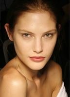 Кэтрин Макнил