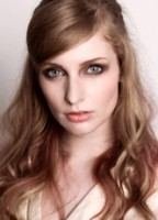 Эла Дарлинг