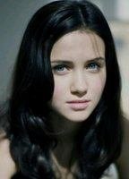 Джулия Гольдани Теллес