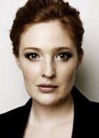 Джули Агнет Ванг