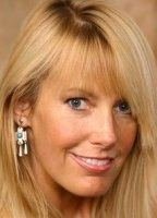 Лесли Скарборо