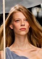 Лекси Болинг