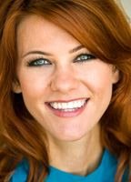 Мона Гиллен