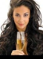 Моника Маттос