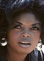 Мэгги Бембри