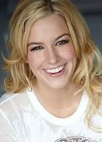 Надя Андервуд