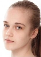 Надин Кёстерс